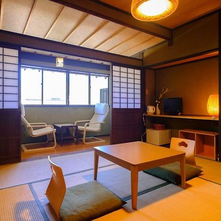 Yufuin Ryokan Tadaima Εξωτερικό φωτογραφία